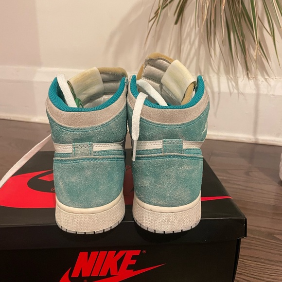 Jordan 1 turbo green size 6 - Picture 3 of 7